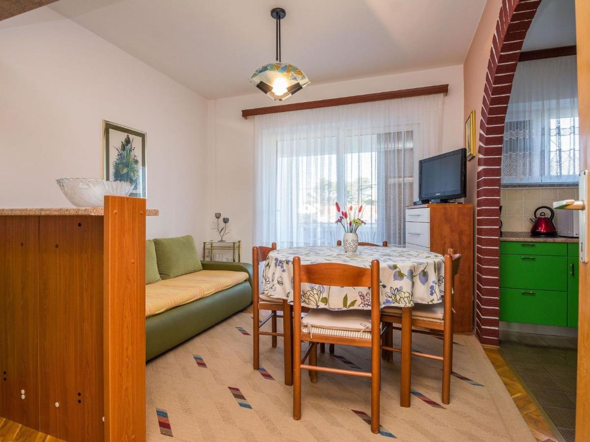 Apartments In House Liveric, In Vir At The Beach Exteriér fotografie